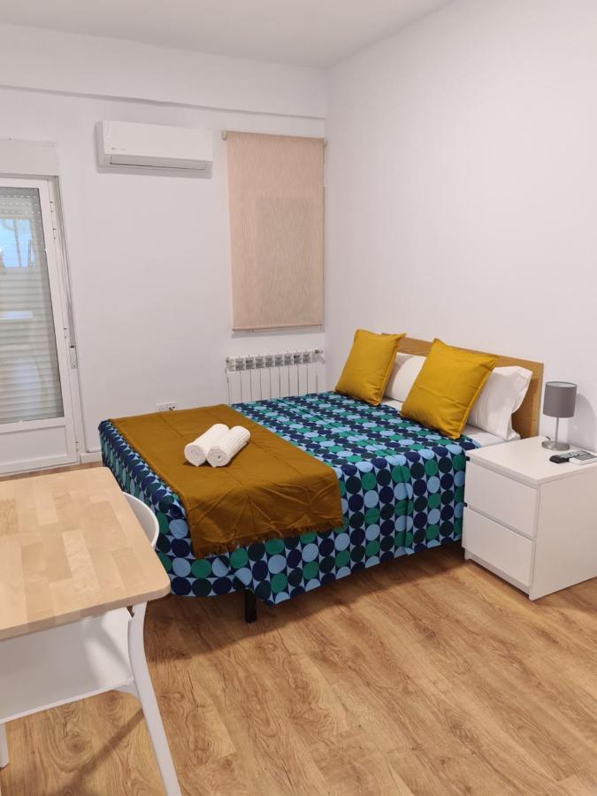 M-A Rooms Star Hostal Madrid Bagian luar foto