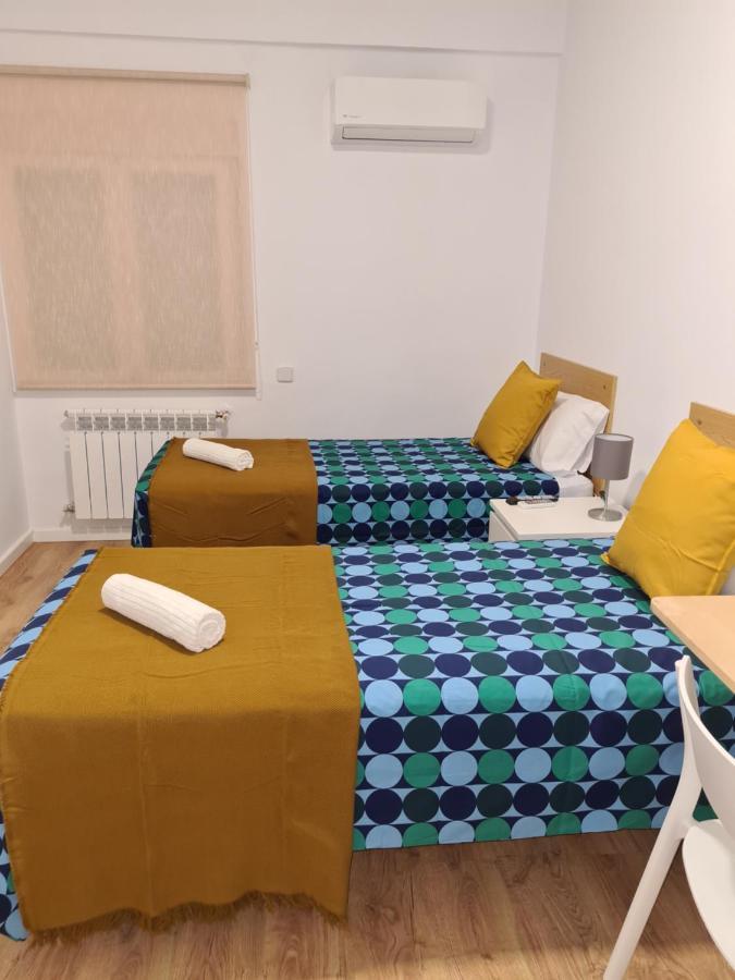 M-A Rooms Star Hostal Madrid Bagian luar foto
