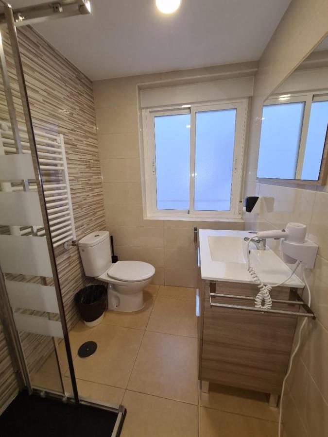 M-A Rooms Star Hostal Madrid Bagian luar foto