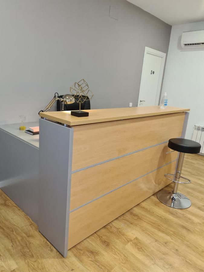 M-A Rooms Star Hostal Madrid Bagian luar foto