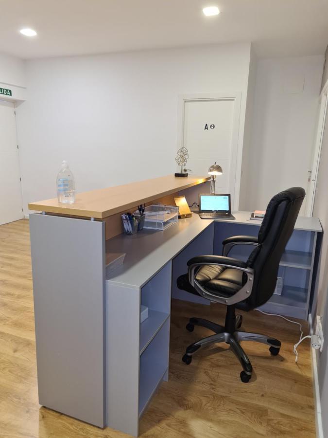 M-A Rooms Star Hostal Madrid Bagian luar foto